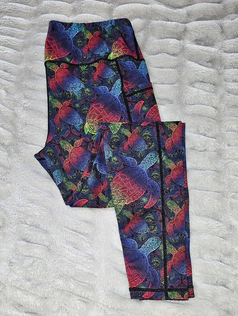 Constantly Varied Gear Rainbow Turtle Leggings Multicolor Medium Full-length